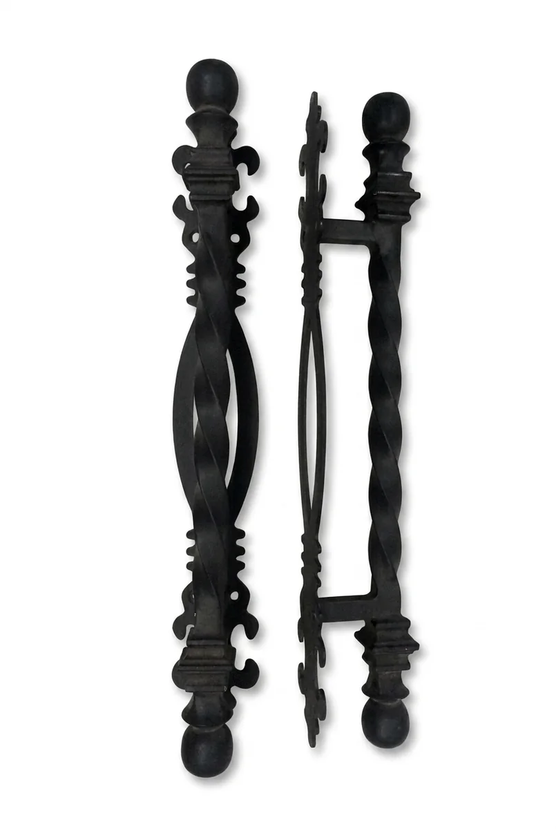 Fleur Spindle wrought iron handle