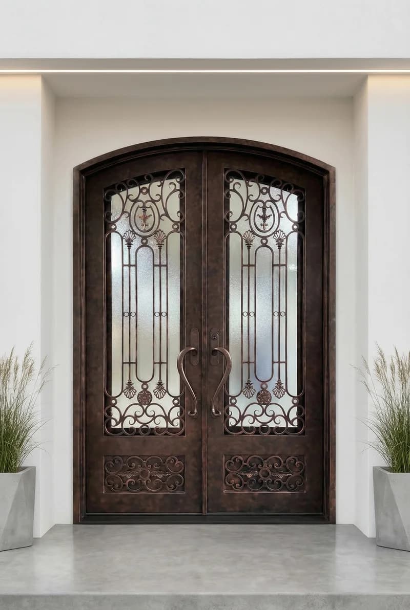 Eyebrow Top Double Door in setting - DE023